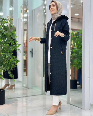 AYŞE AKAY KAPİTONE KAP 2005