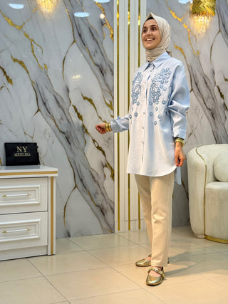 NY MEHLİKA ÖNÜ PUL İŞLEMELİ GÖMLEK 1749