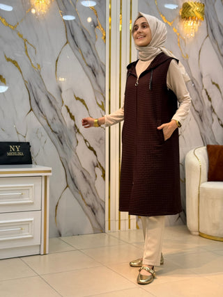 NY MEHLİKA KARE KABARTMALI KAPİŞONLU YELEK 1799
