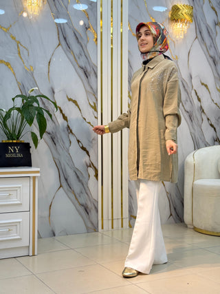 KADO ÖNÜ ÇİÇEK TAŞ İŞLEMELİ TENSEL GÖMLEK 263364