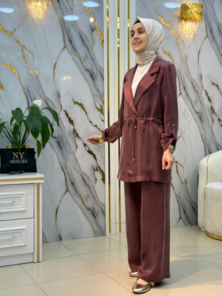 ALESYA KENDİNDEN JAKARLI BEL BÜZGÜLÜ TAKIM 5396