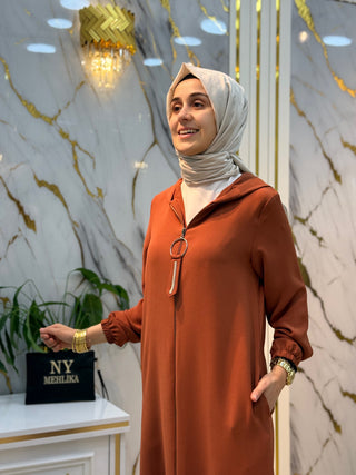 BERELANCE FERMUARI TAŞ İŞLEMELİ KAPŞONLU KAP 3125