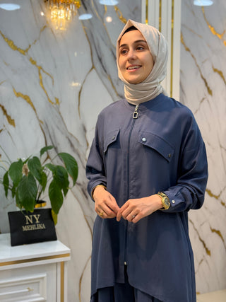 KADO ÖNÜ KISA ARKASI UZUN ETEKLİ PANTOLONLU TAKIM 251267