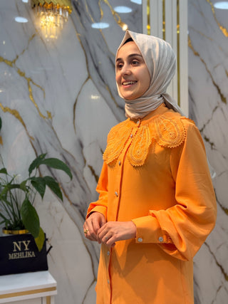 NY MEHLİKA PAPATYA YAKA TAŞLI DÜĞME DETAY GÖMLEK 0363