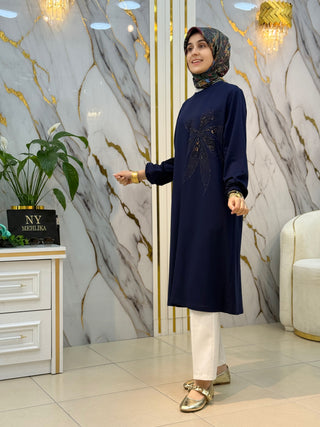 NY MEHLİKA ÖNÜ ÇİÇEK TAŞ İŞLEME DETAYLI UZUN TUNİK 8074
