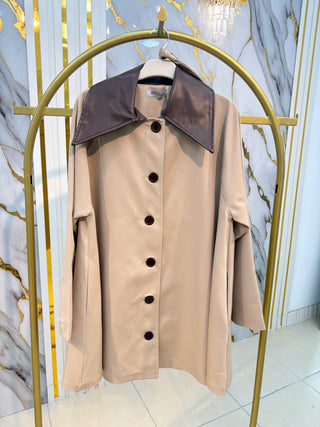 ESSE YAKA DERİ DETAY KEMERLİ ASTARLI TASARIM TRENÇ 2103