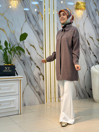 KADO ÖNÜ ÇİÇEK TAŞ İŞLEMELİ TENSEL GÖMLEK 263364