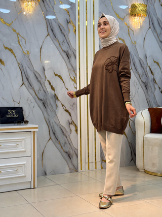NY MEHLİKA YAKA GÜL İŞLEMELİ SOĞUK İP TUNİK 3303
