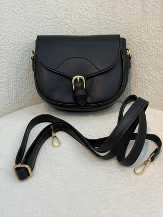 NY MEHLİKA KAPAKLI DERİ ASKILI ÇANTA 3011